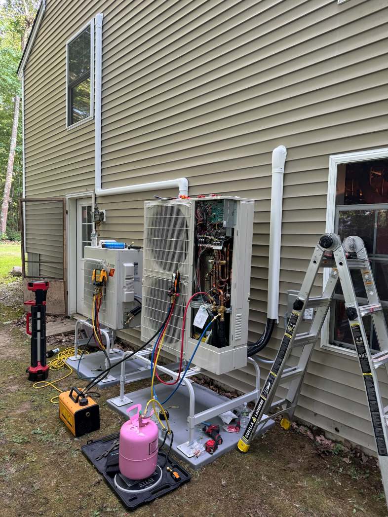 Mitsubishi Hyper heat retrofit in Scarborough ME